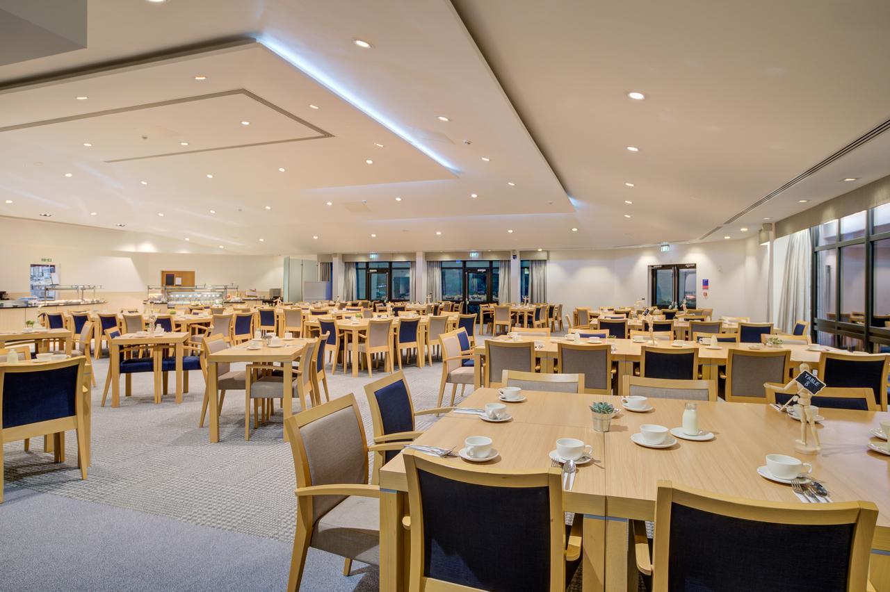 ホテル Warwick Conferences - Radcliffe Tile Hill エクステリア 写真